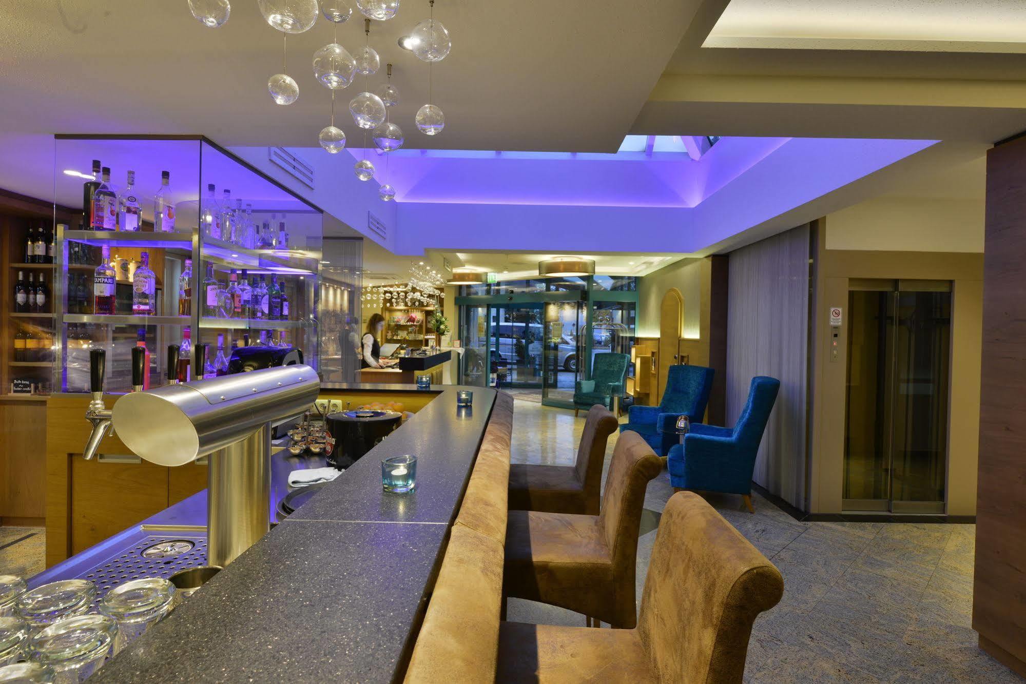 Boutique Hotel Erb Muenchen Parsdorf 바터스테튼 외부 사진
